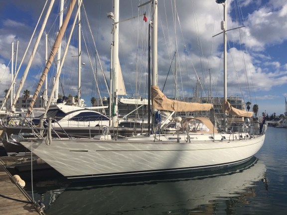 Cherubino in harbour 2018.JPG